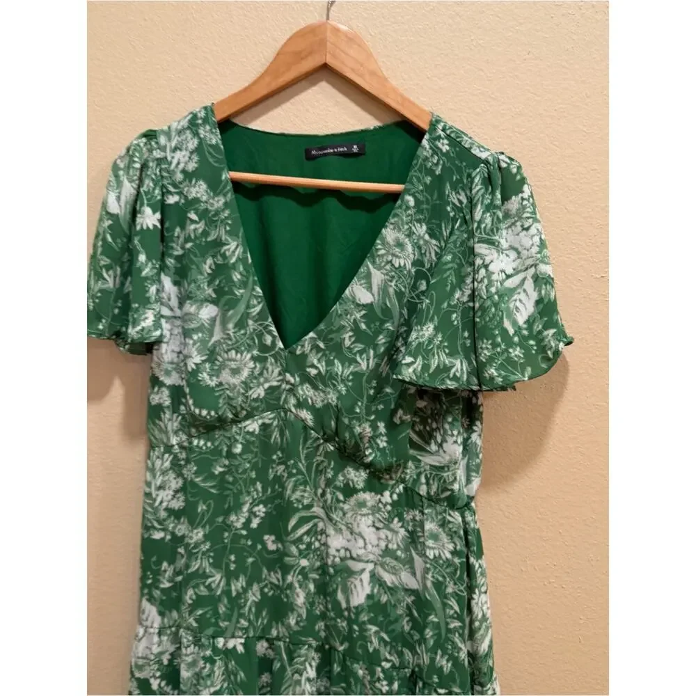 Abercrombie Green Floral V-Neck Tiered Maxi Dress Medium